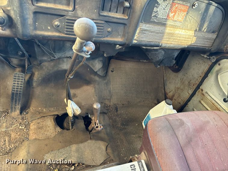 image for item DU9595 1960 Chevrolet C60 dump flatbed truck