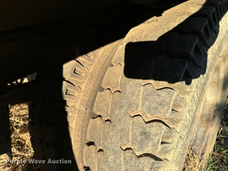 image for item DU9595 1960 Chevrolet C60 dump flatbed truck