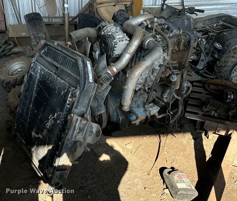 image for item DU9601 Engine and transmission parts