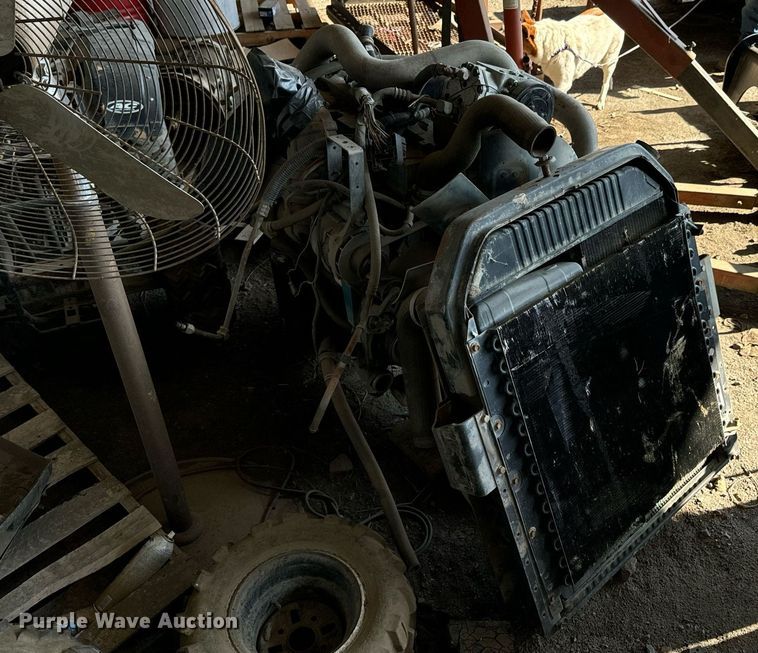 image for item DU9601 Engine and transmission parts