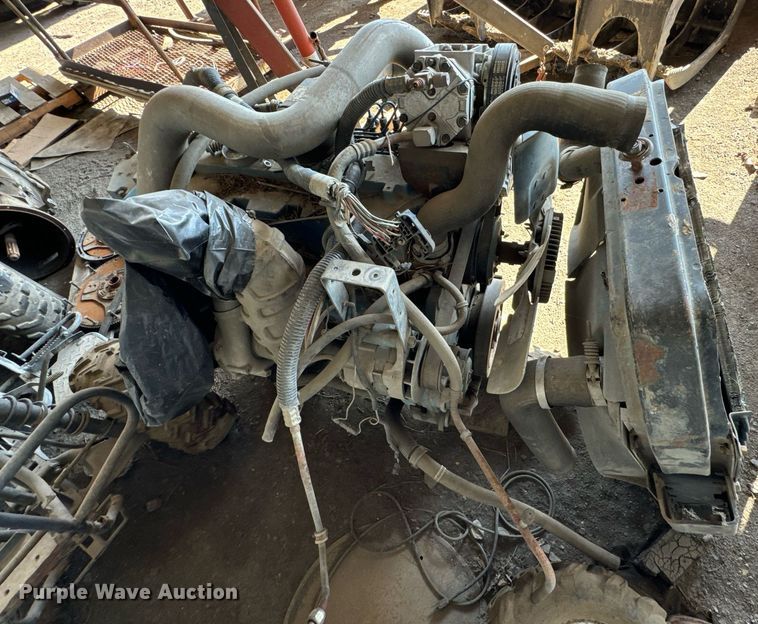 image for item DU9601 Engine and transmission parts