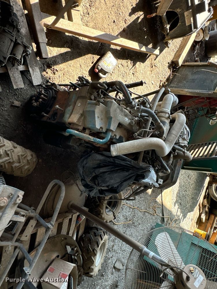 image for item DU9601 Engine and transmission parts