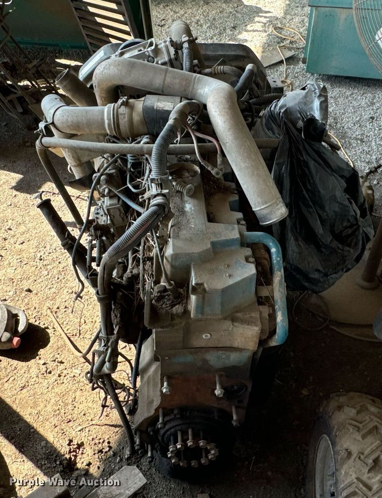 image for item DU9601 Engine and transmission parts