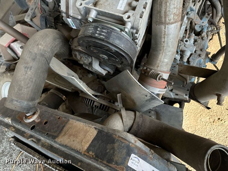 image for item DU9601 Engine and transmission parts