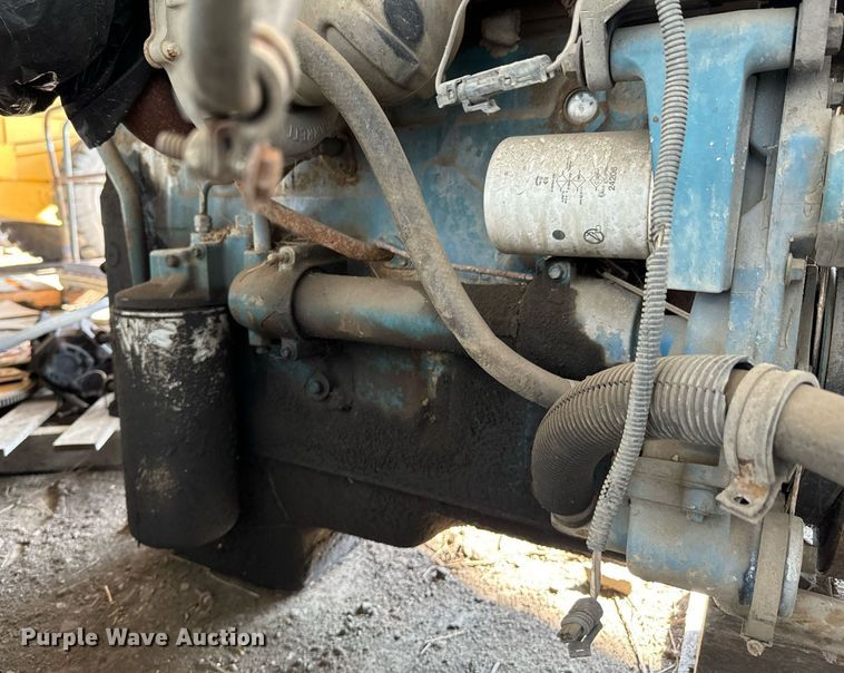 image for item DU9601 Engine and transmission parts