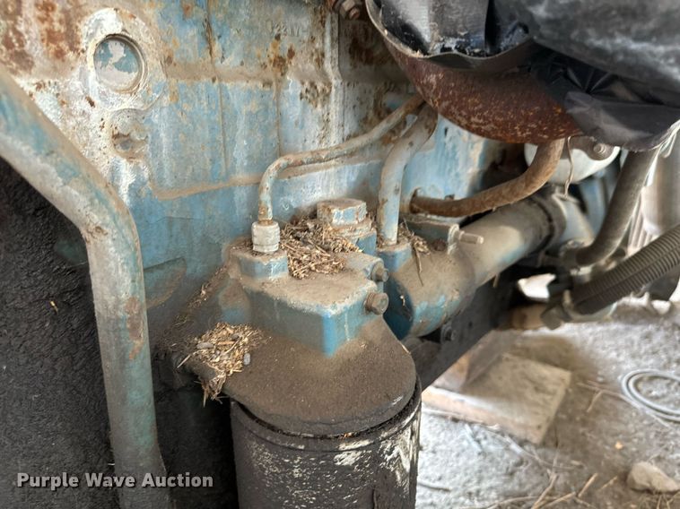 image for item DU9601 Engine and transmission parts