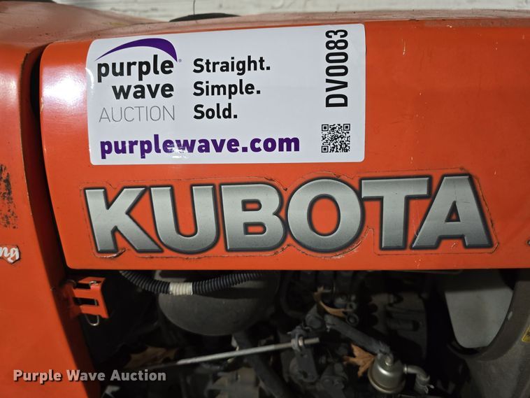 image for item DV0083 Kubota B7610 MFWD tractor