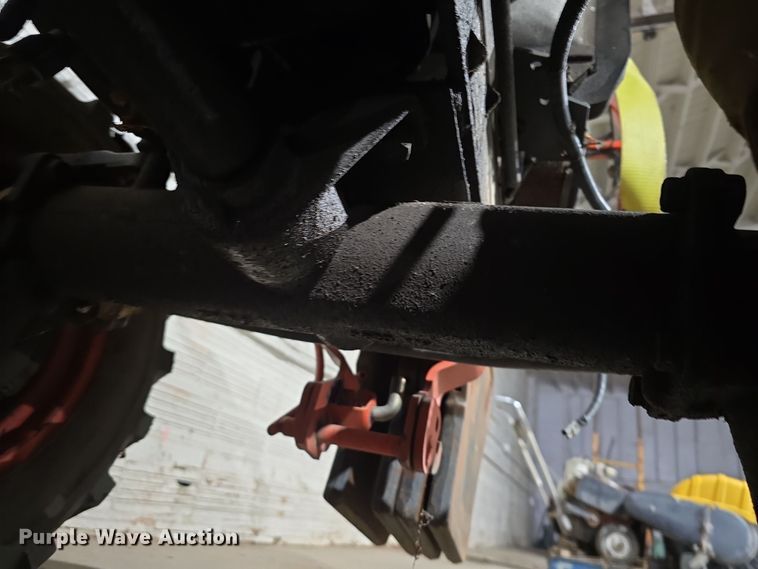 image for item DV0083 Kubota B7610 MFWD tractor