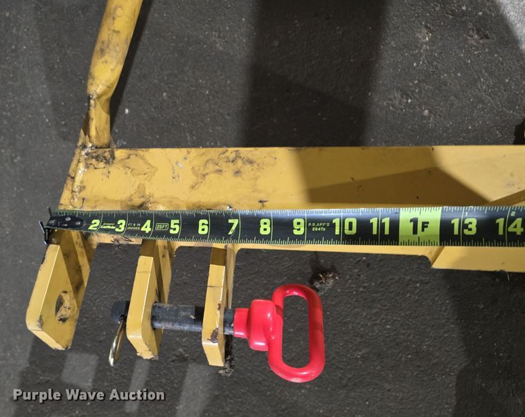 image for item DV0083 Kubota B7610 MFWD tractor