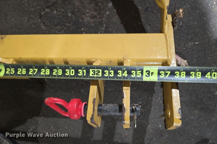 image for item DV0083 Kubota B7610 MFWD tractor