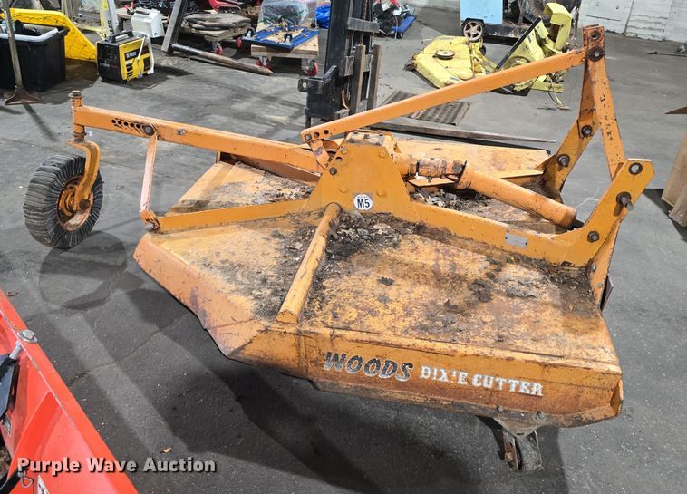 image for item DV0083 Kubota B7610 MFWD tractor