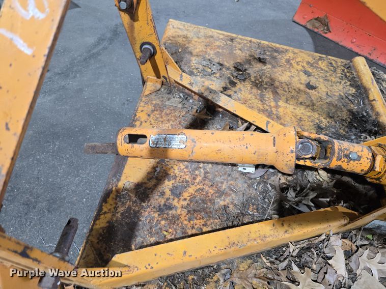 image for item DV0083 Kubota B7610 MFWD tractor