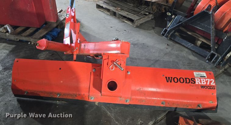 image for item DV0083 Kubota B7610 MFWD tractor