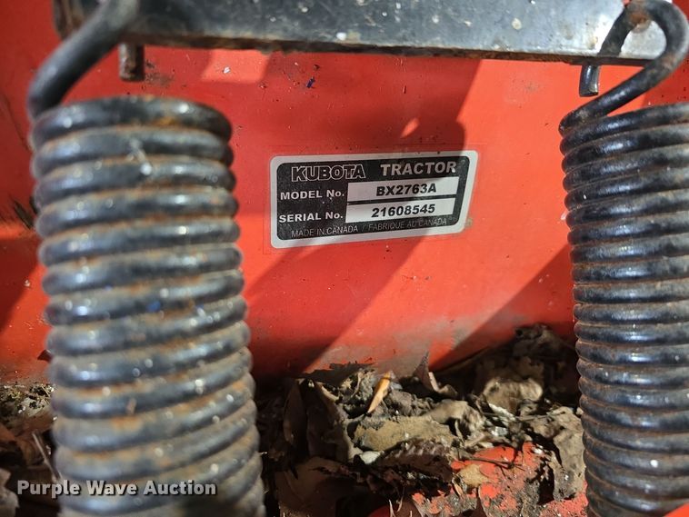 image for item DV0083 Kubota B7610 MFWD tractor