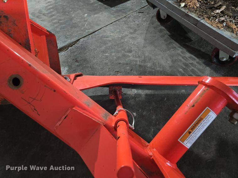 image for item DV0083 Kubota B7610 MFWD tractor