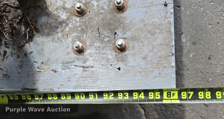 image for item DV0083 Kubota B7610 MFWD tractor