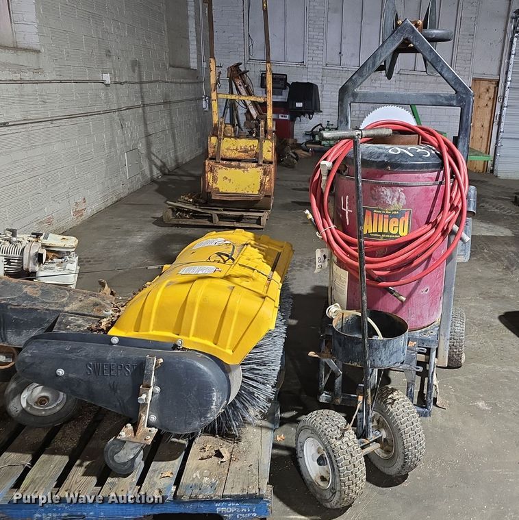 image for item DV0084 Tools