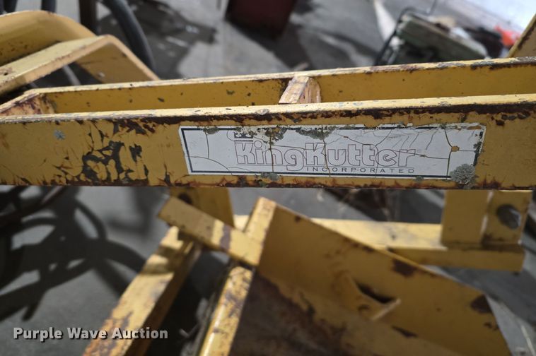 image for item DV0088 Tractor attachments