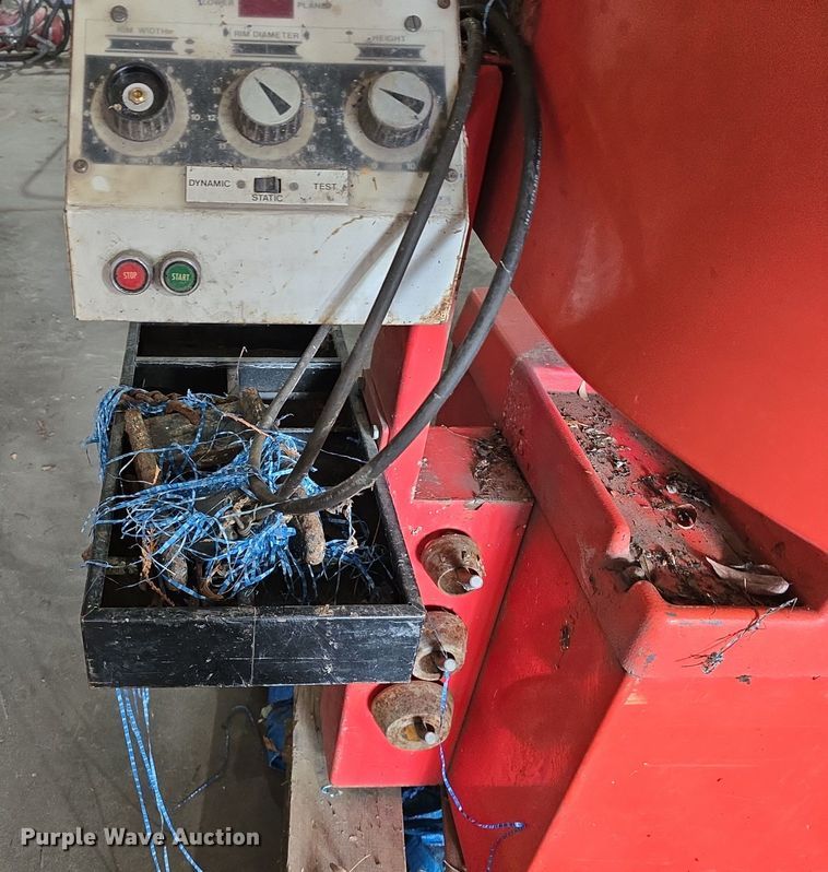 image for item DV0090 Concrete equipment