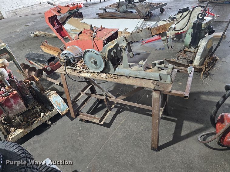 image for item DV0090 Concrete equipment