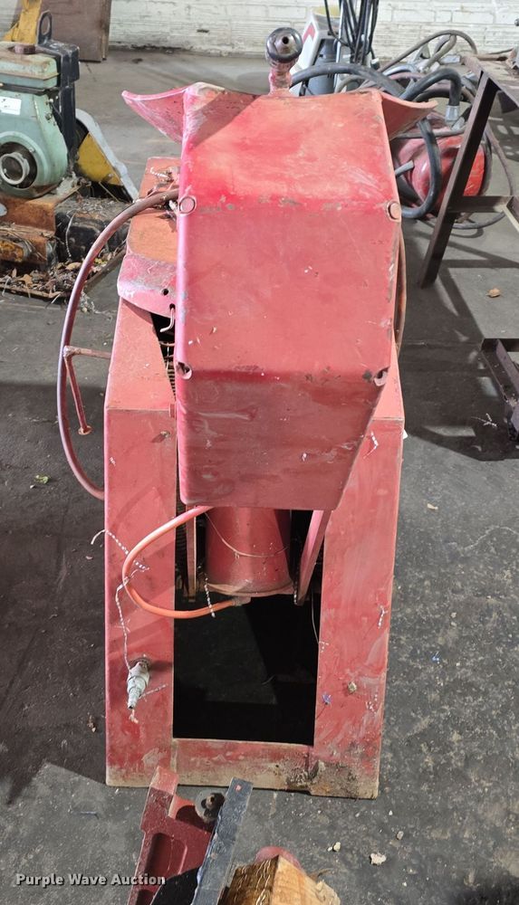 image for item DV0090 Concrete equipment