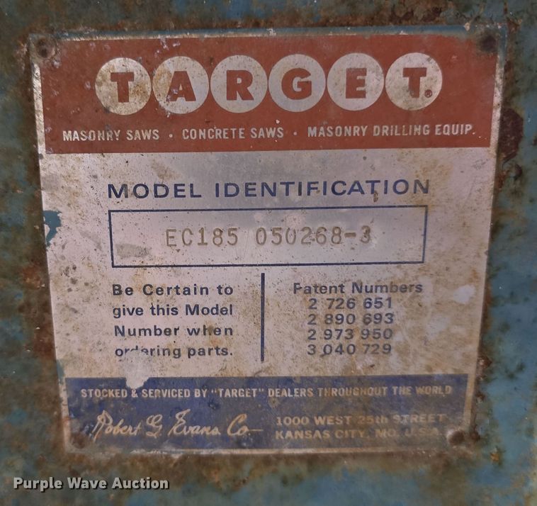 image for item DV0090 Concrete equipment