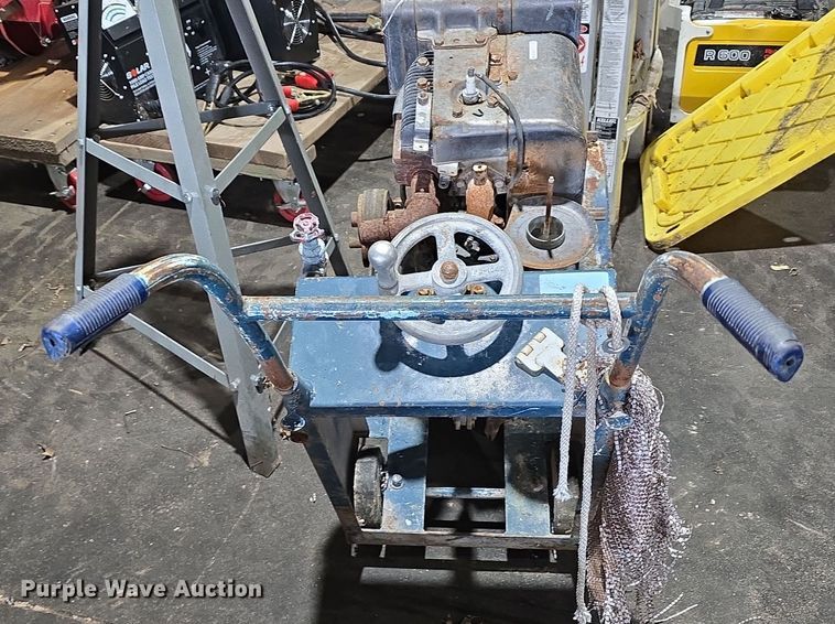 image for item DV0090 Concrete equipment