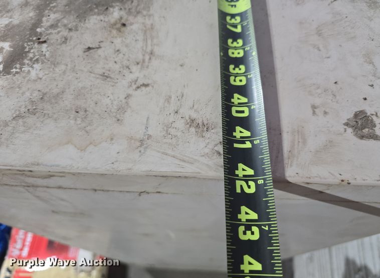 image for item DV0090 Concrete equipment