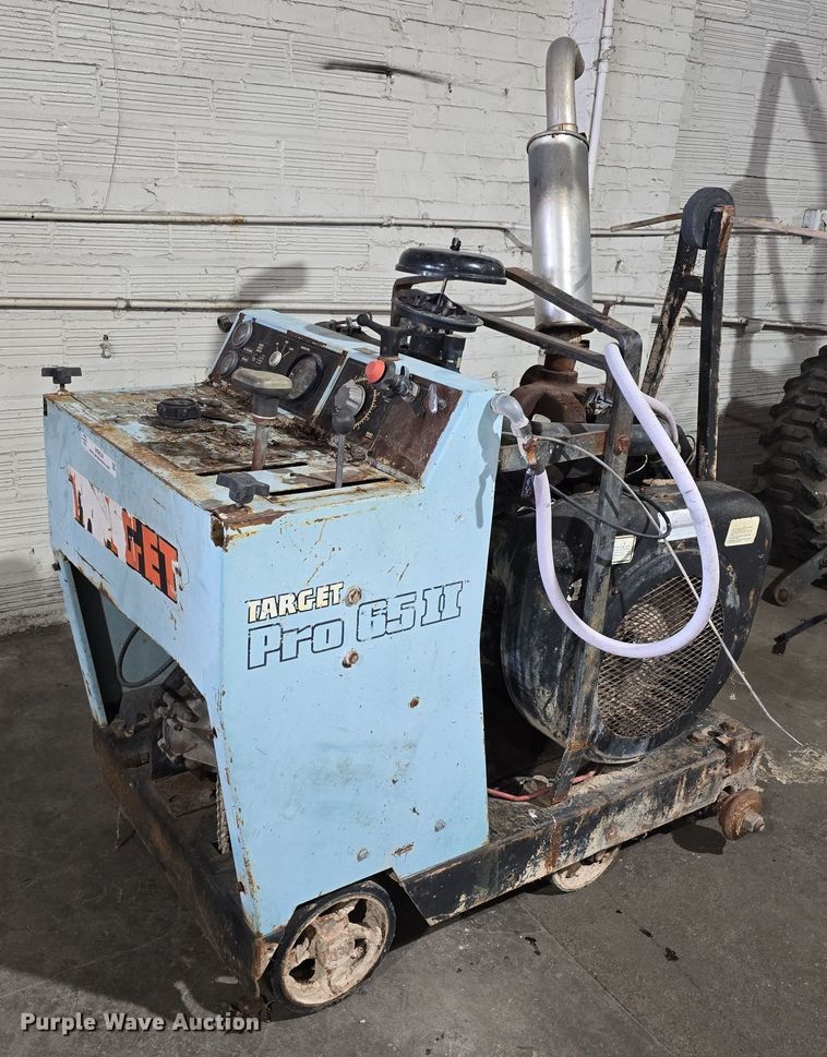 image for item DV0090 Concrete equipment