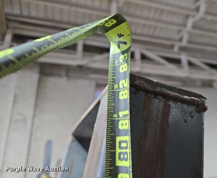 image for item DV0091 Tractor attachments