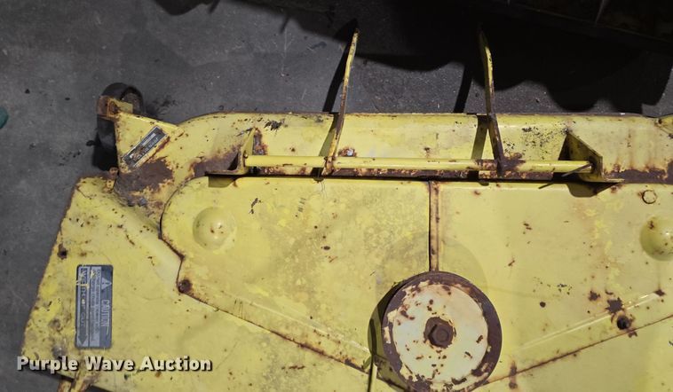 image for item DV0091 Tractor attachments