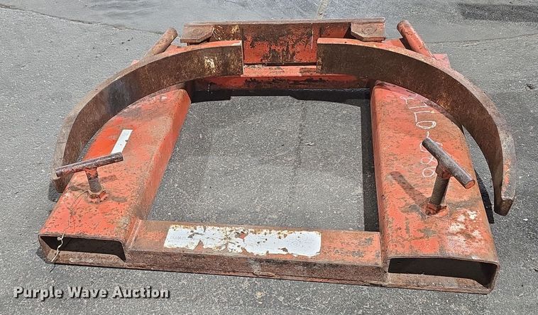 image for item DV0091 Tractor attachments