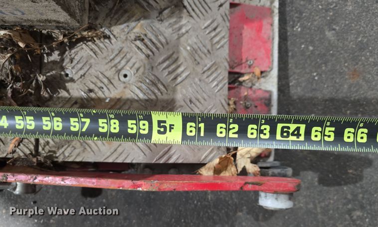 image for item DV0091 Tractor attachments