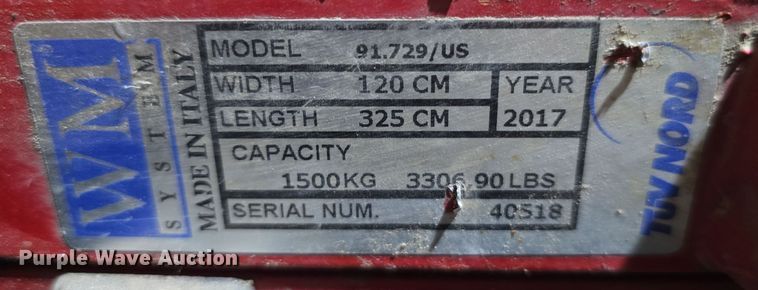 image for item DV0091 Tractor attachments