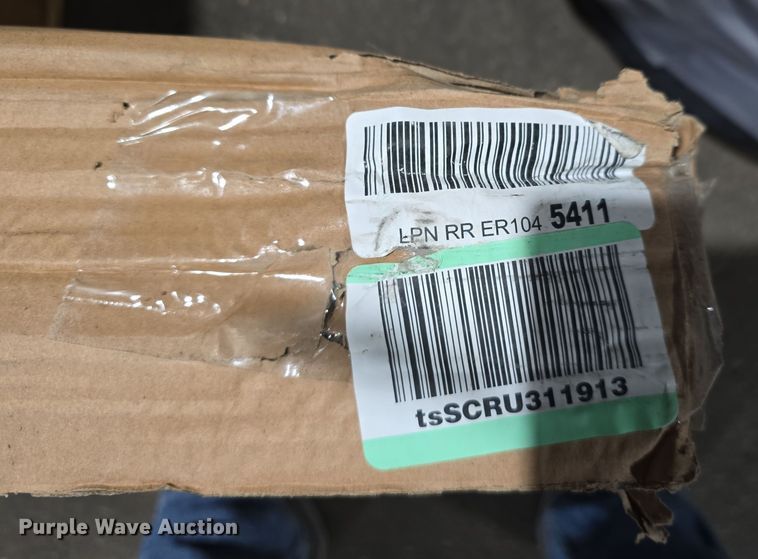 image for item DV0091 Tractor attachments