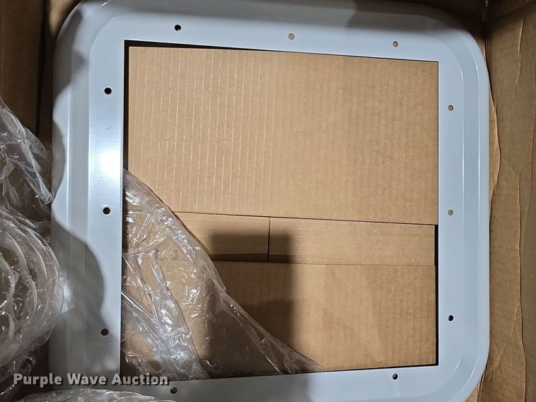 image for item DV0091 Tractor attachments