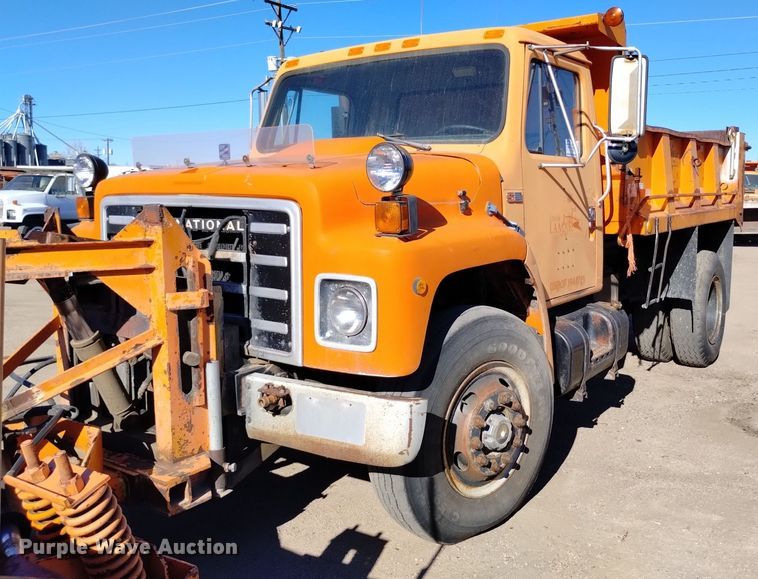 image for item DV6595 1984 International  1954 dump truck