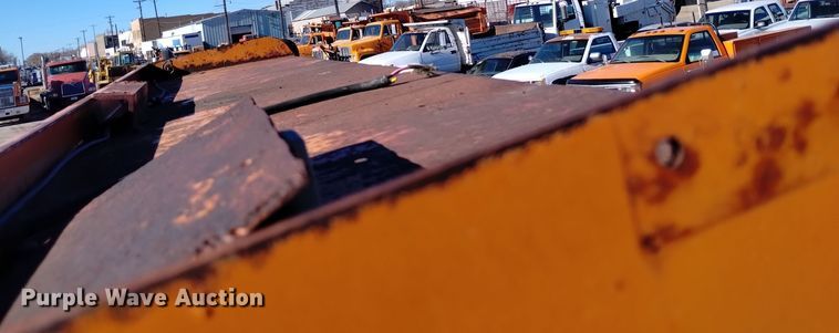 image for item DV6595 1984 International  1954 dump truck