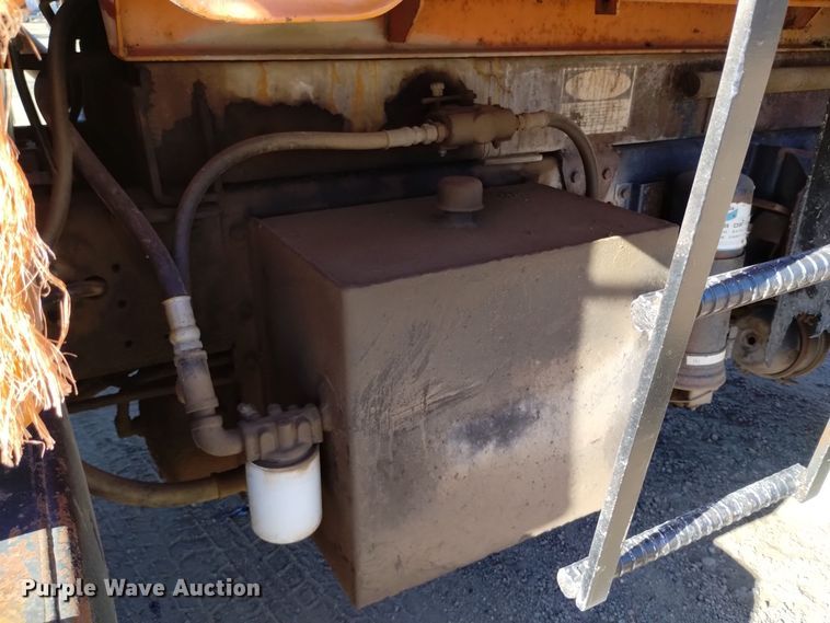 image for item DV6595 1984 International  1954 dump truck