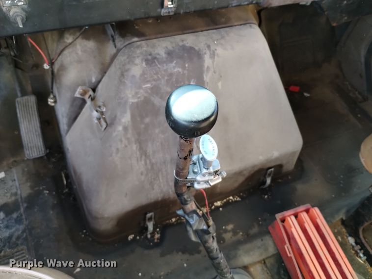 image for item DV6595 1984 International  1954 dump truck