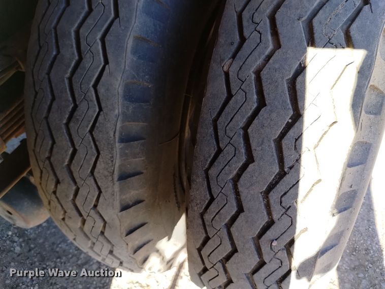 image for item DV6595 1984 International  1954 dump truck