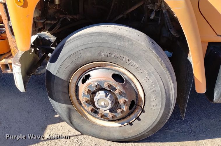 image for item DV6595 1984 International  1954 dump truck