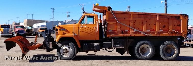 image for item DV6599 1989 GMC Brigadier dump truck