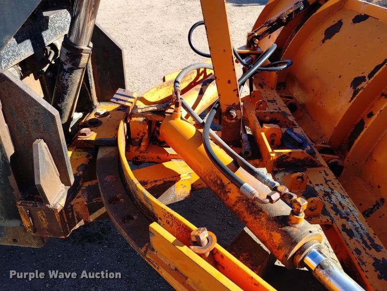 image for item DV6599 1989 GMC Brigadier dump truck