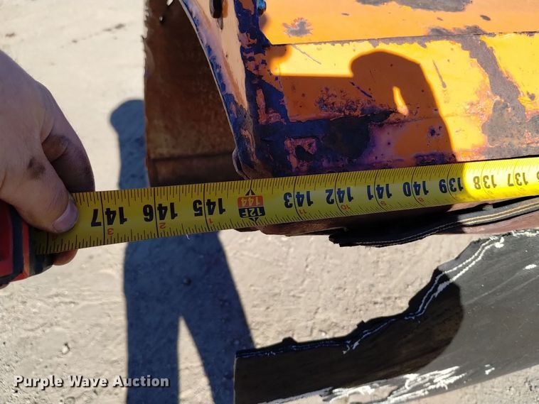 image for item DV6599 1989 GMC Brigadier dump truck