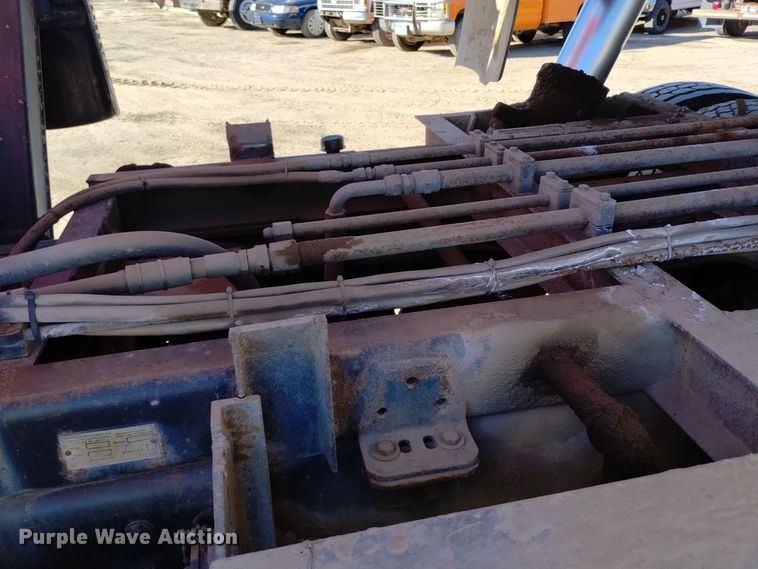 image for item DV6599 1989 GMC Brigadier dump truck