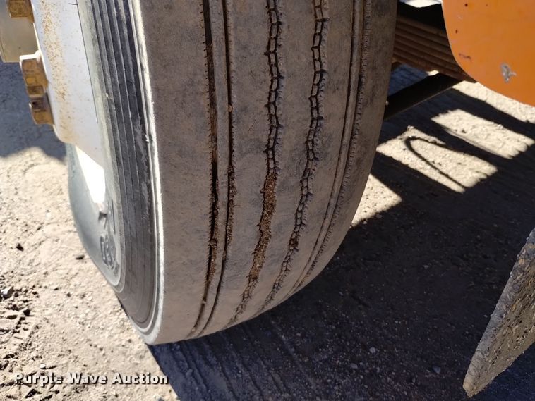 image for item DV6599 1989 GMC Brigadier dump truck