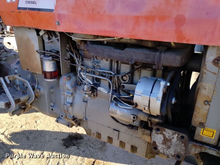 image for item DV6604 1977 Massey Ferguson  285 tractor