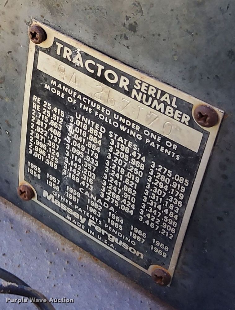 image for item DV6604 1977 Massey Ferguson  285 tractor