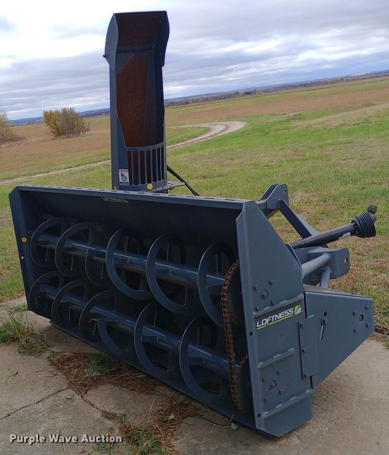 image for item DW0844 Loftness 1082HHH8 snow blower